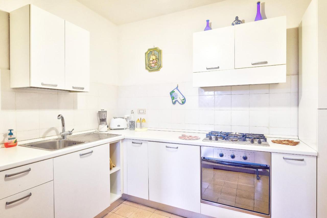 Casa Lina Apartment Лучиняно Екстериор снимка